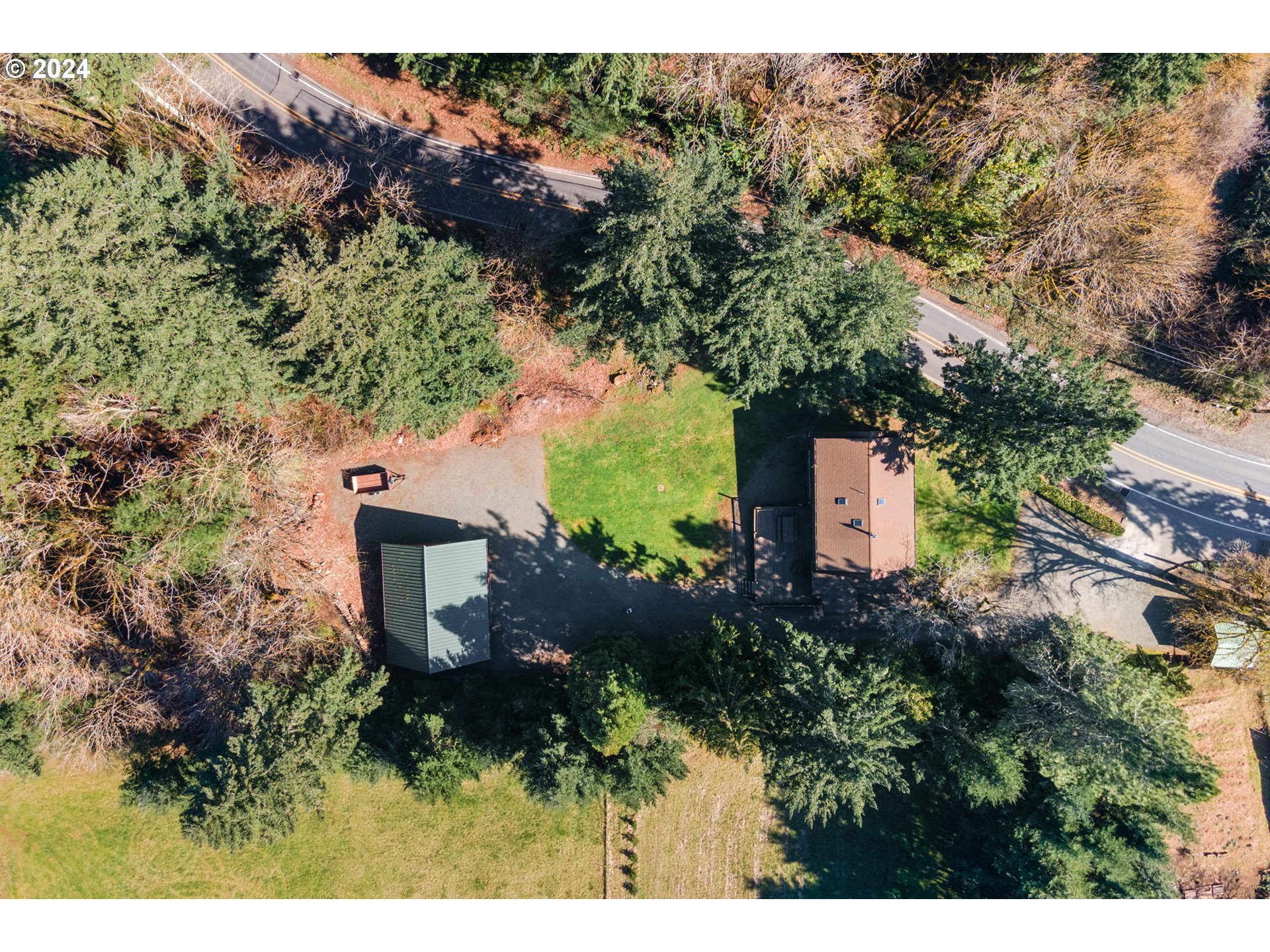 16441 South Henrici Road Oregon City, OR 97045 - Photo 39 of 41 a view of a outdoor space