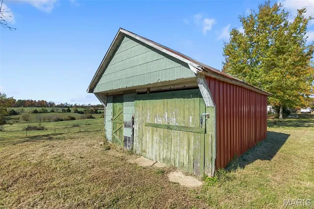 $150,000 | 13117 Highway 61, Perryville, MO 63775