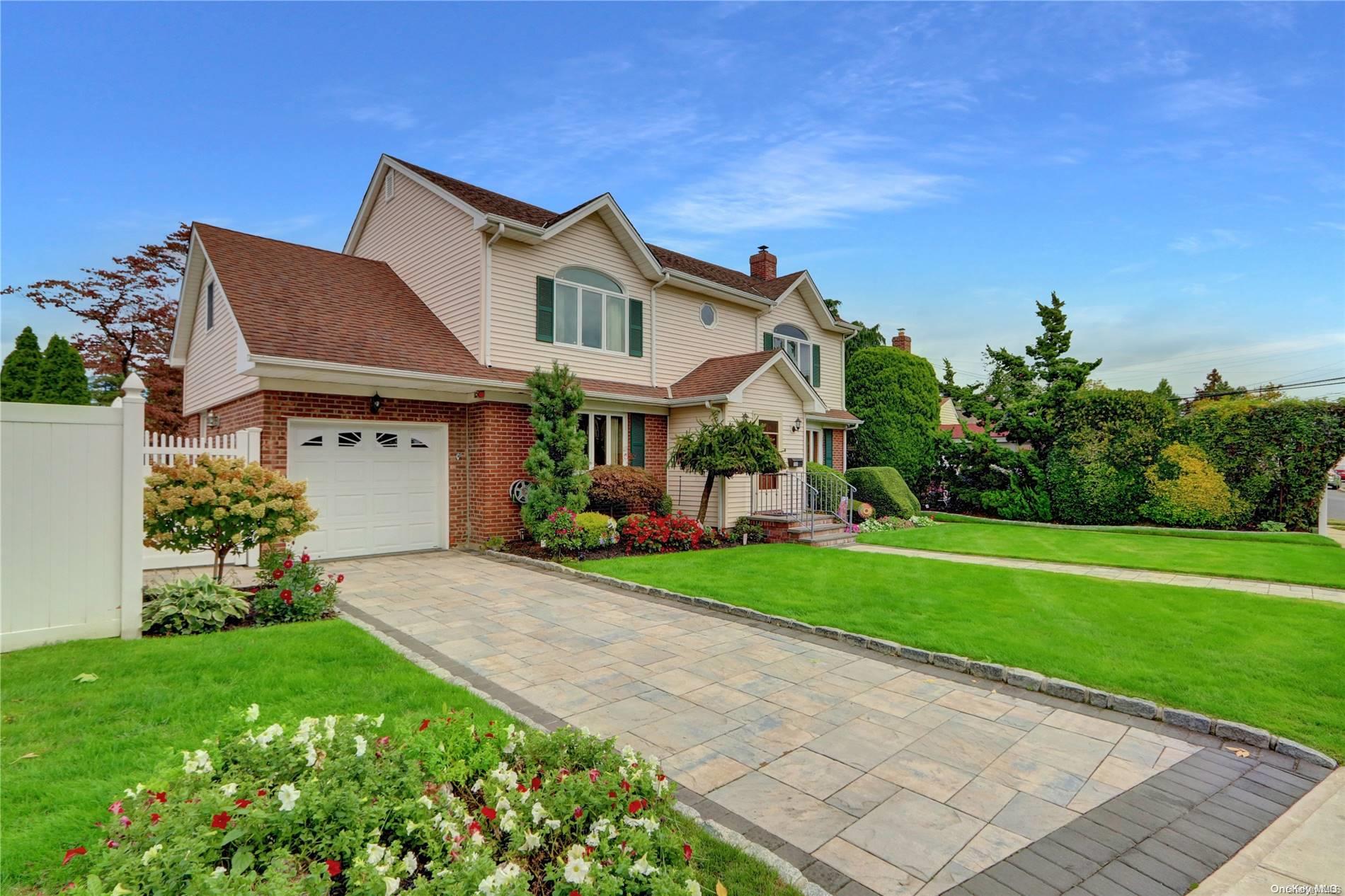 100 Salem Road Valley Stream, NY 11580 - Photo 1 of 1 Gallery Image 1