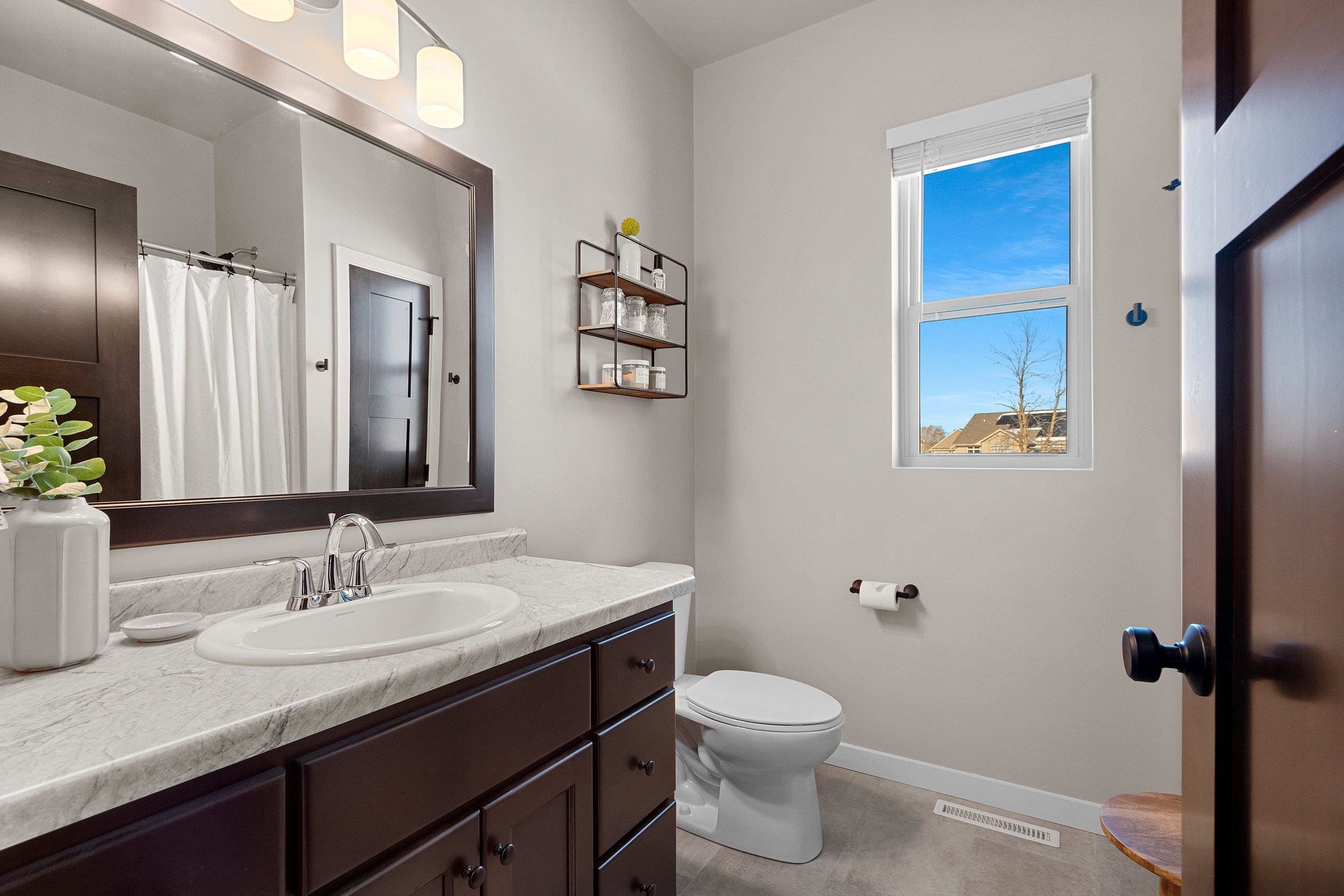 1350 Copilot Way De Pere, WI 54115 - Photo 30 of 47