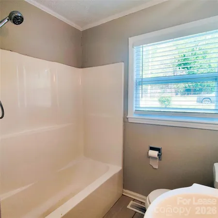 $1,475 | 4041 Carlyle Drive, Charlotte, NC 28208