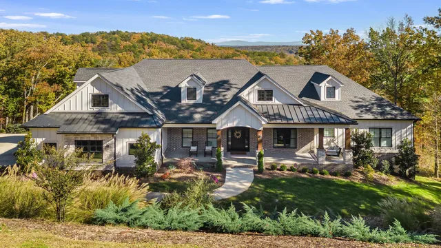 $2,500,000 | 2214 Horizons View Drive, Ooltewah, TN 37363