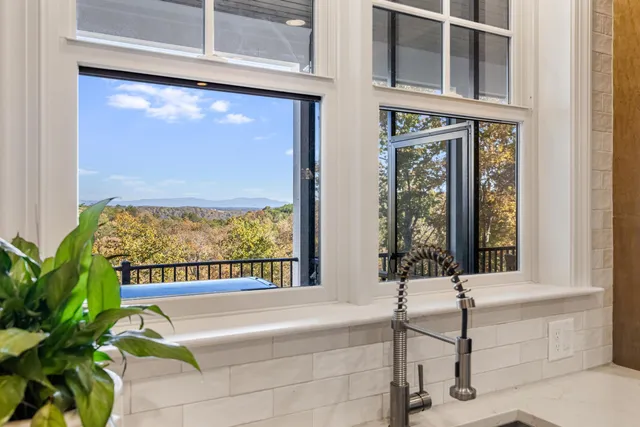 $2,500,000 | 2214 Horizons View Drive, Ooltewah, TN 37363