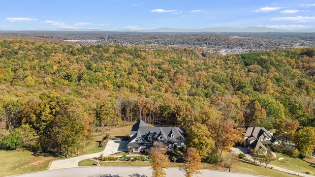 $2,500,000 | 2214 Horizons View Drive, Ooltewah, TN 37363