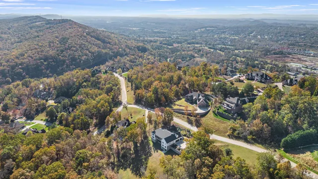 $2,500,000 | 2214 Horizons View Drive, Ooltewah, TN 37363
