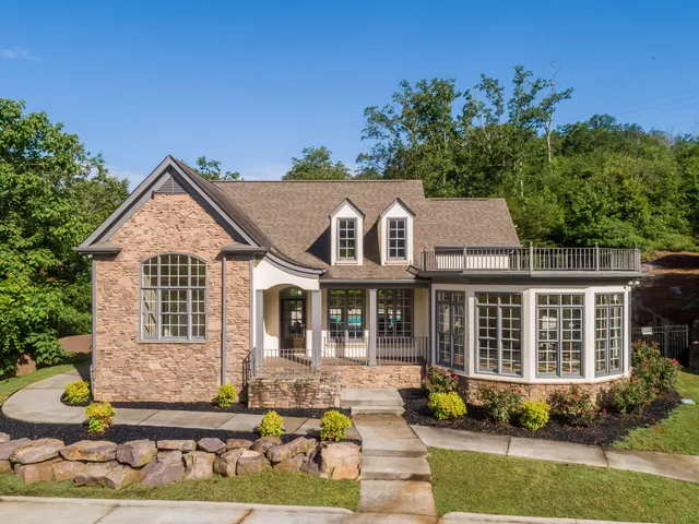 $2,500,000 | 2214 Horizons View Drive, Ooltewah, TN 37363