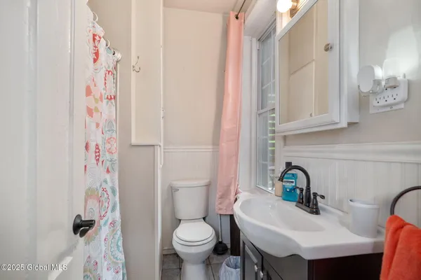 $2,400,000 | 462-470 2nd Avenue, Troy, NY 12182