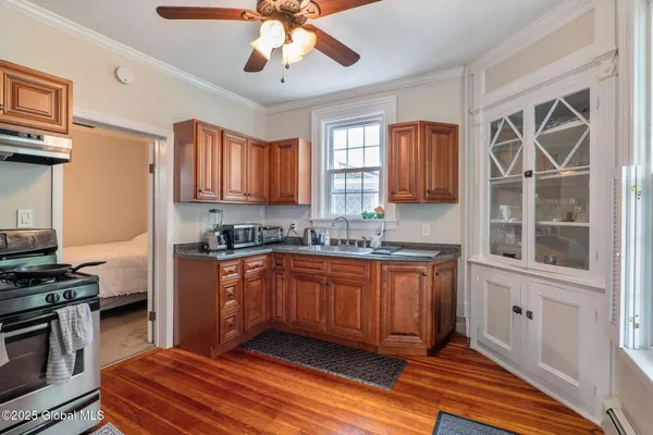 $2,400,000 | 462-470 2nd Avenue, Troy, NY 12182