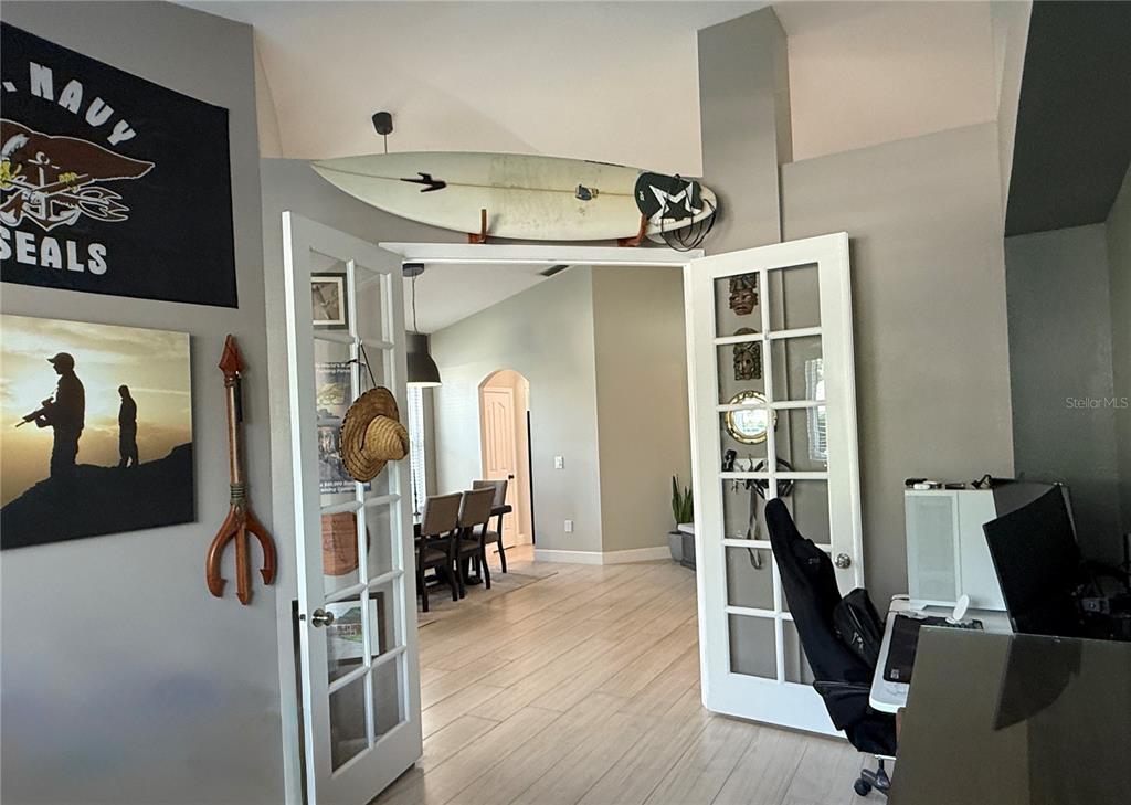 10501 Rochester Way Tampa, FL 33626 - Photo 24 of 45