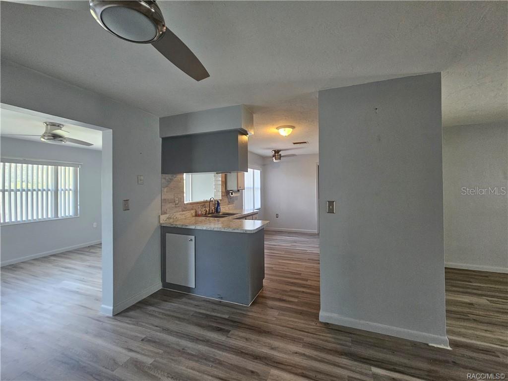 404 South Adams Street Beverly Hills, FL 34465 - Photo 3 of 34