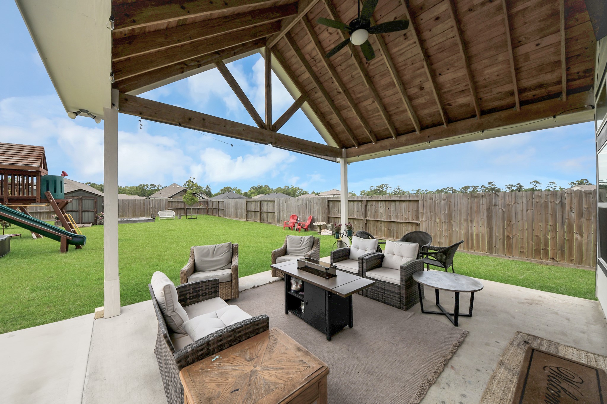 111 Alder Loop Anahuac, TX 77514 - Photo 25 of 50 Covered Patio