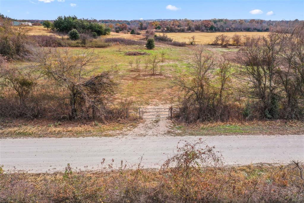 2409 Schoolhouse Road Forestburg, TX 76239 - Photo 10 of 40