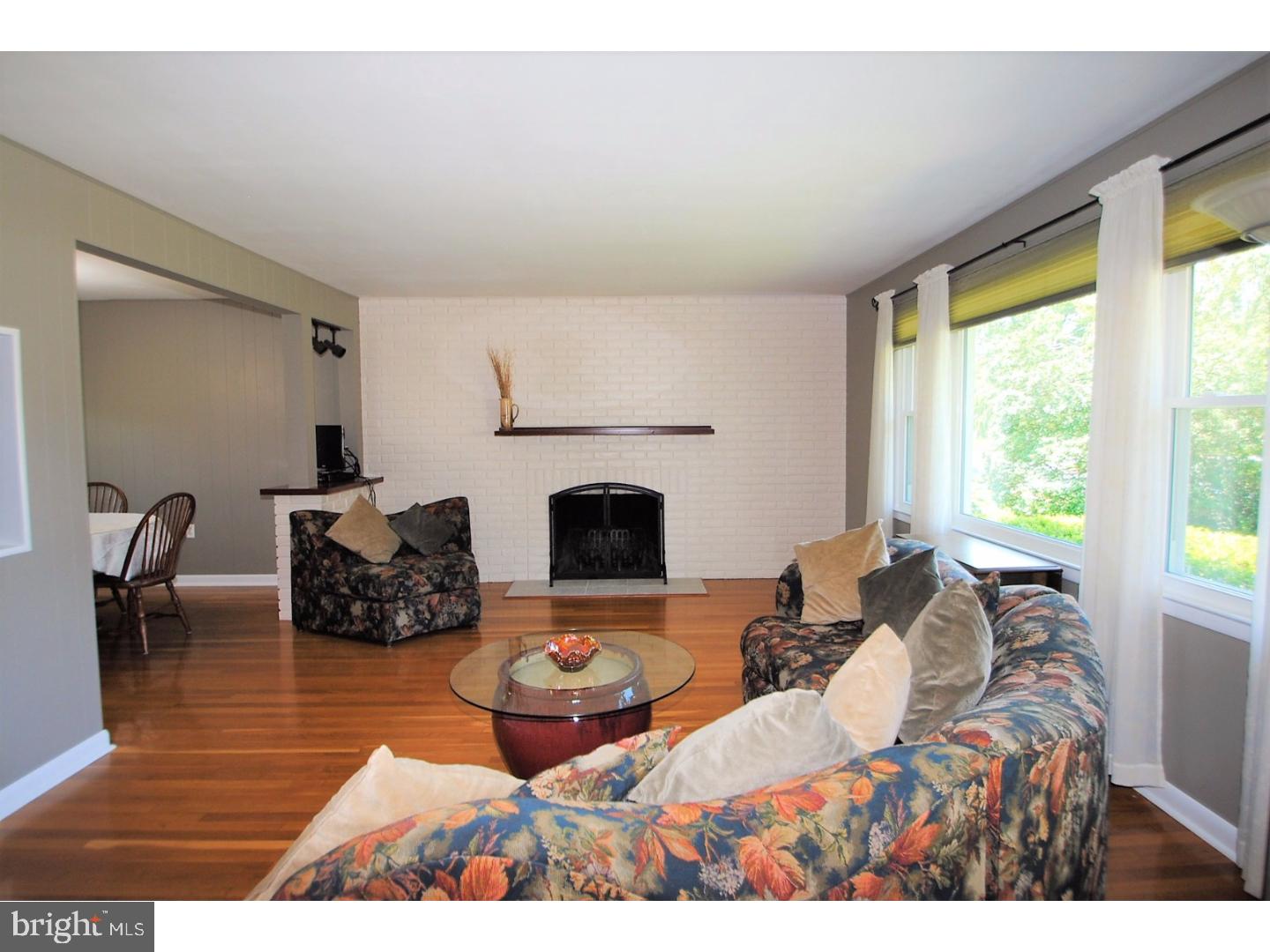 2018 Harwyn Road Wilmington, DE 19810 - Photo 3 of 24 Gallery Image 3