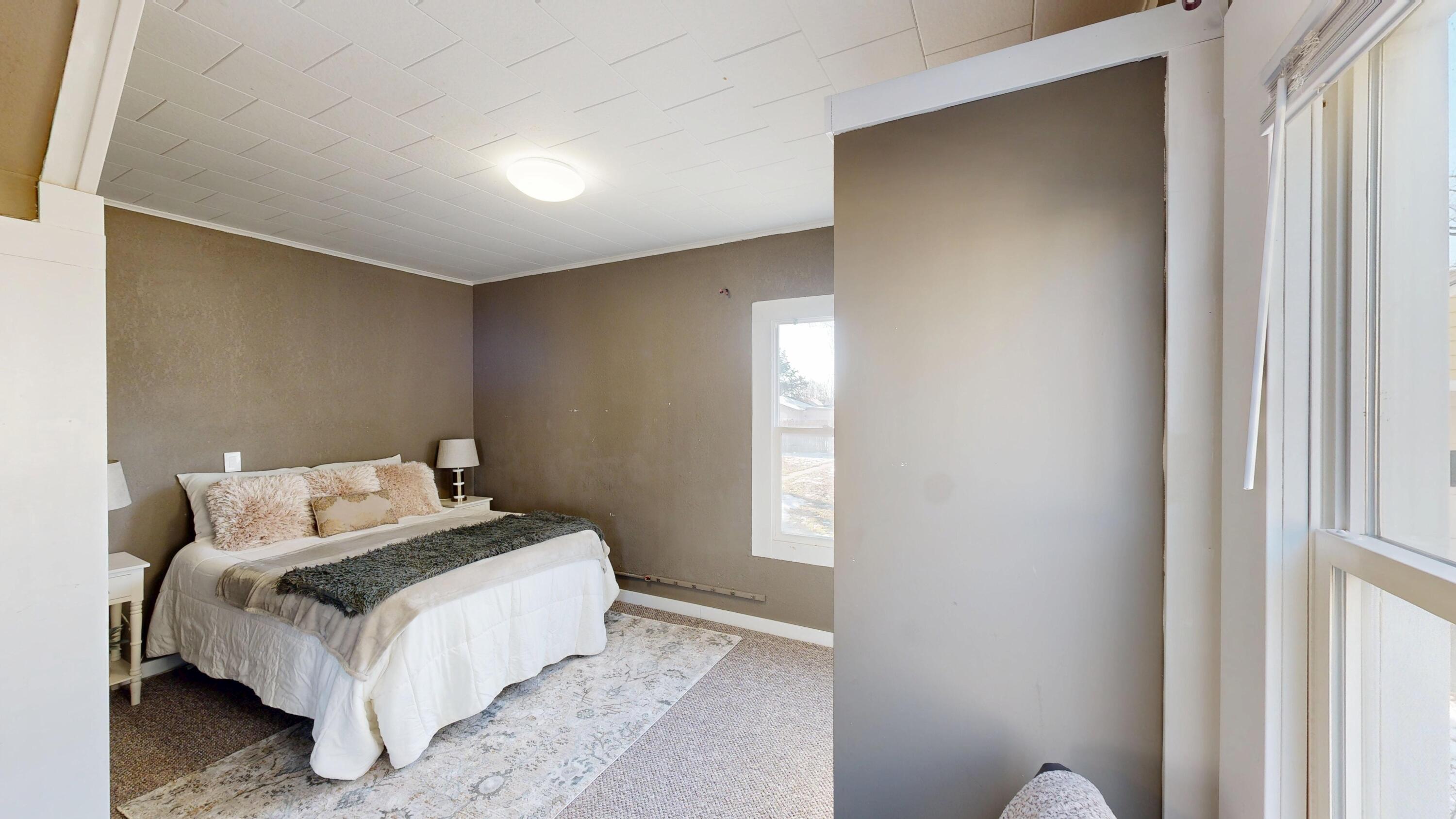 509 East Franklin Street, Unit 511 Sparta, WI 54656 - Photo 13 of 60 Lower bedroom