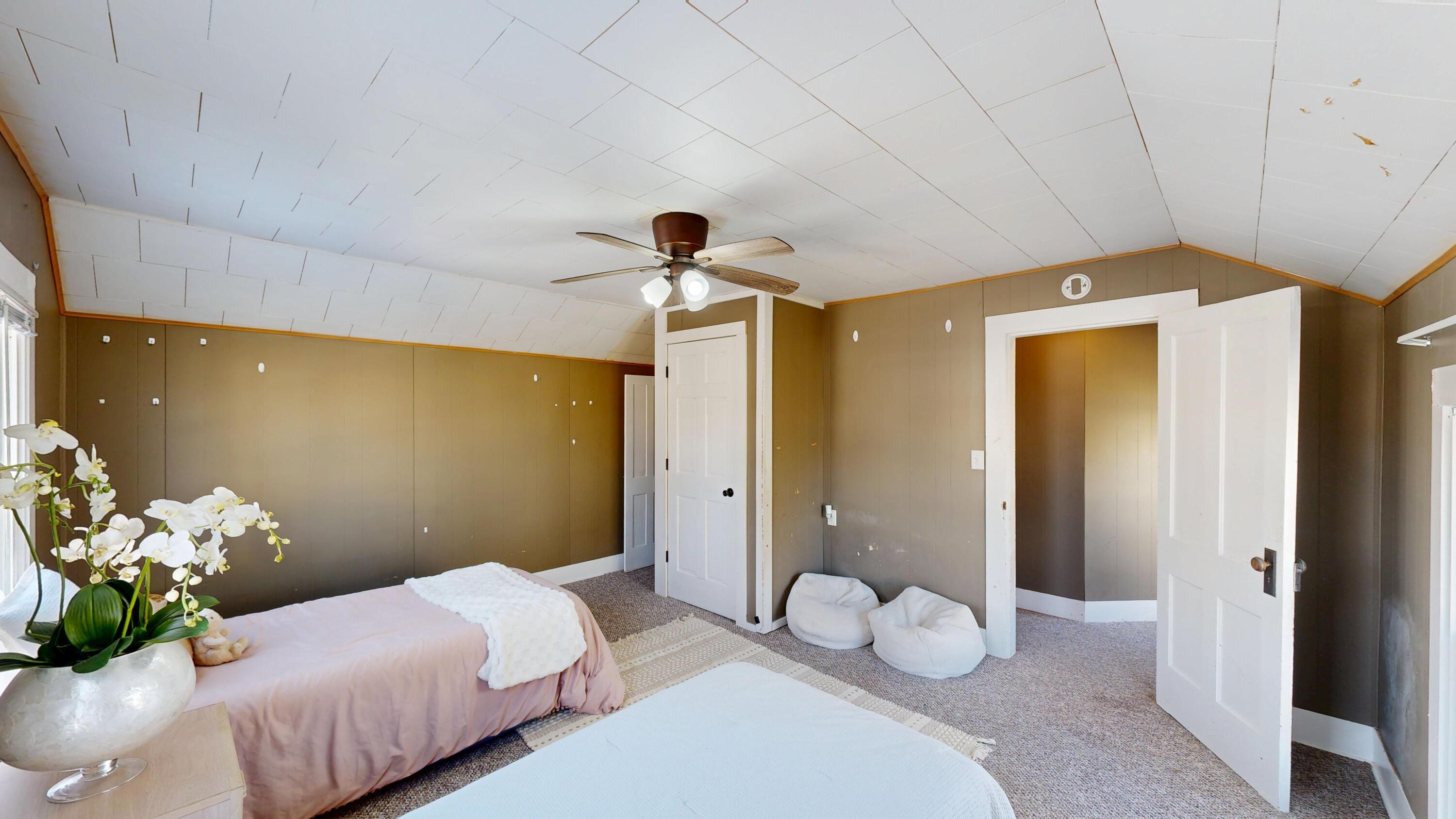 509 East Franklin Street, Unit 511 Sparta, WI 54656 - Photo 28 of 60 Lower bedroom