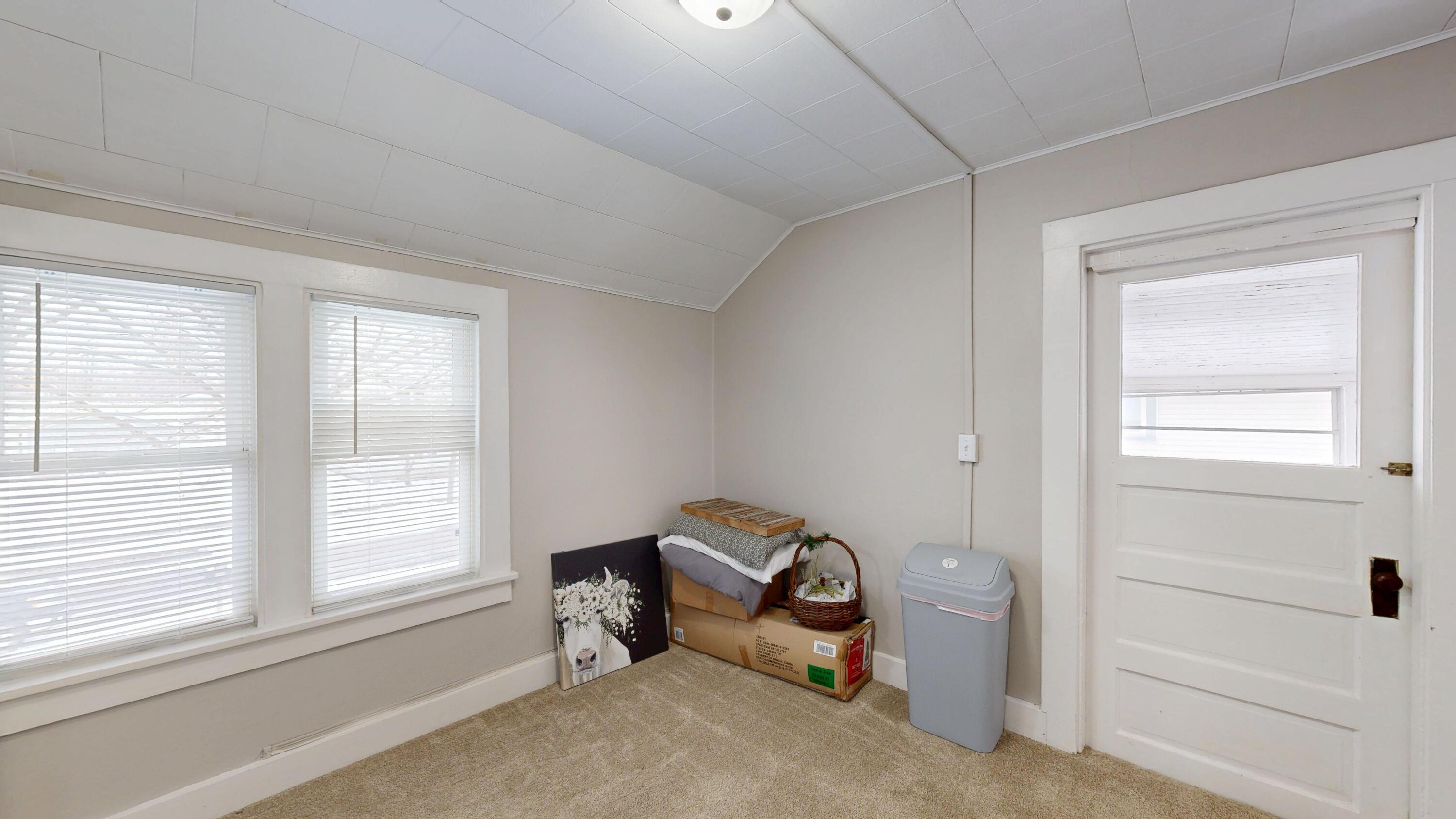 509 East Franklin Street, Unit 511 Sparta, WI 54656 - Photo 35 of 60 Upper dining room