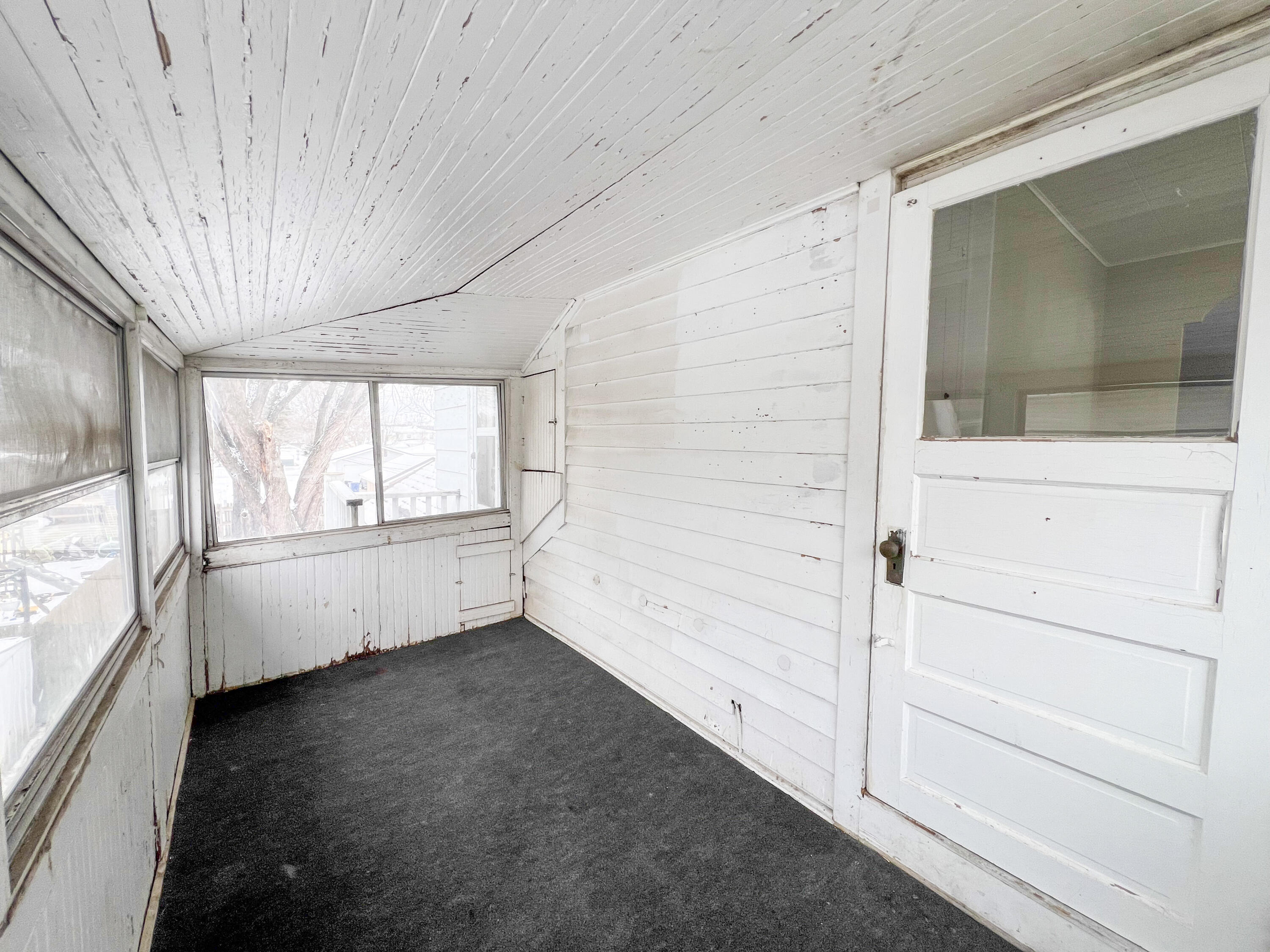 509 East Franklin Street, Unit 511 Sparta, WI 54656 - Photo 43 of 60 Upper porch