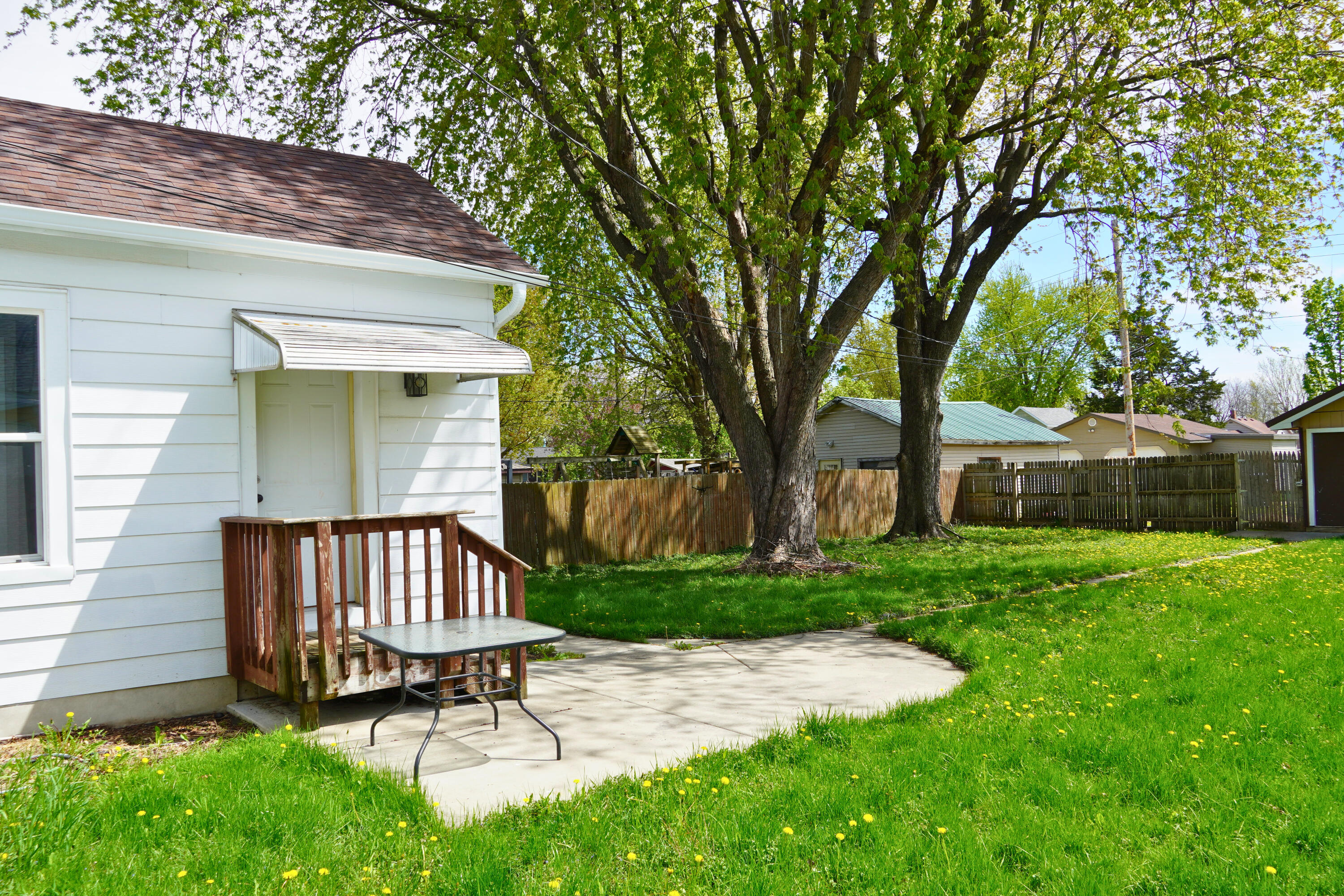 509 East Franklin Street, Unit 511 Sparta, WI 54656 - Photo 54 of 60 Backyard