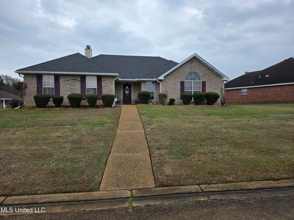 $209,000 | 324 Martha Drive, Byram, MS 39272