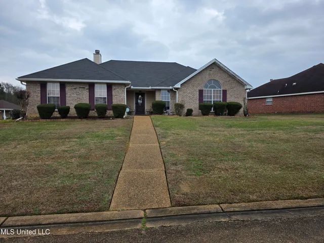 $209,000 | 324 Martha Drive, Byram, MS 39272