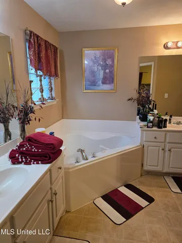 $209,000 | 324 Martha Drive, Byram, MS 39272