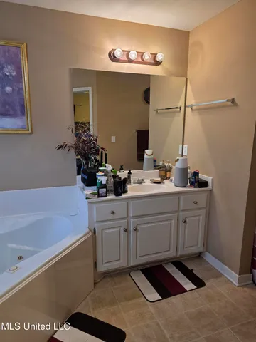 $209,000 | 324 Martha Drive, Byram, MS 39272