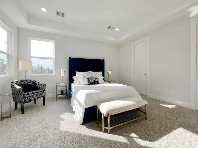 $2,299 | 8316 Curry Road, Unit A, Houston, TX 77093