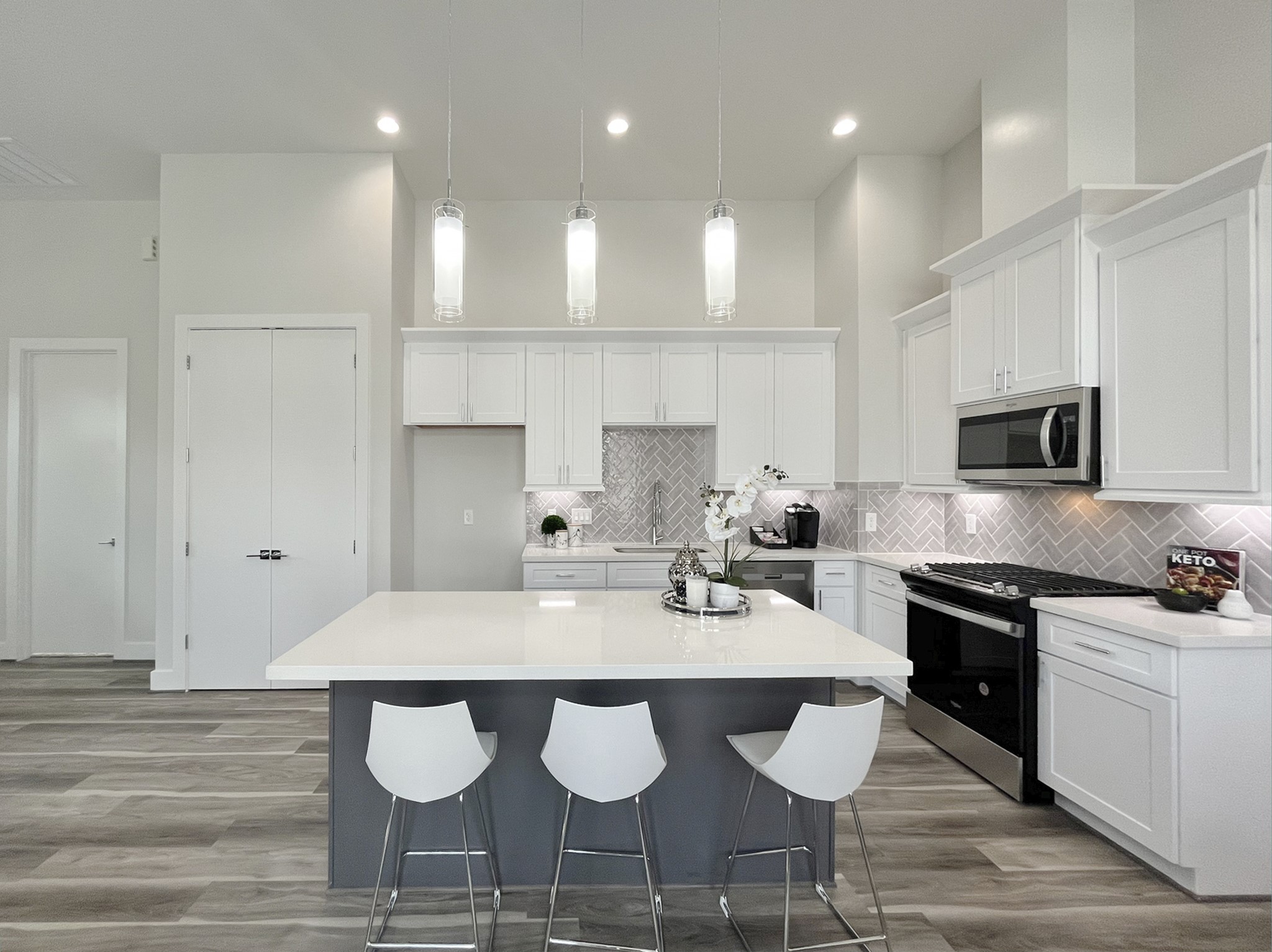 8316 Curry Road, Unit A Houston, TX 77093 - Photo 4 of 25