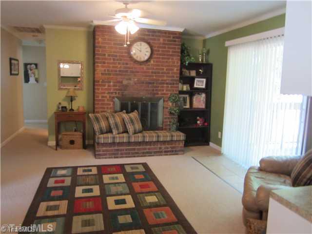 3500 Becks Church Road Lexington, NC 27292 - Photo 4 of 12 Den/Family/Great Room.