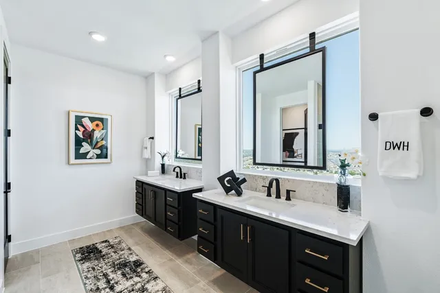 $875,000 | 14 Maybury Way, Lakeway, TX 78738