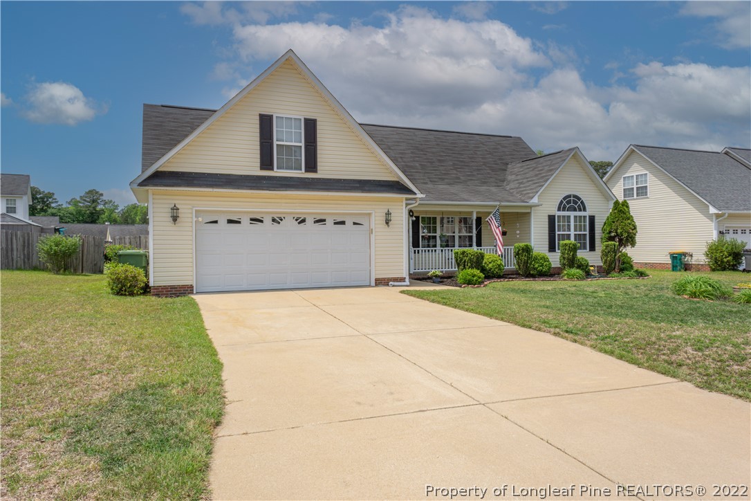 5516 Rising Ridge Drive Hope Mills, NC 28348 - Photo 3 of 46 Gallery Image 3