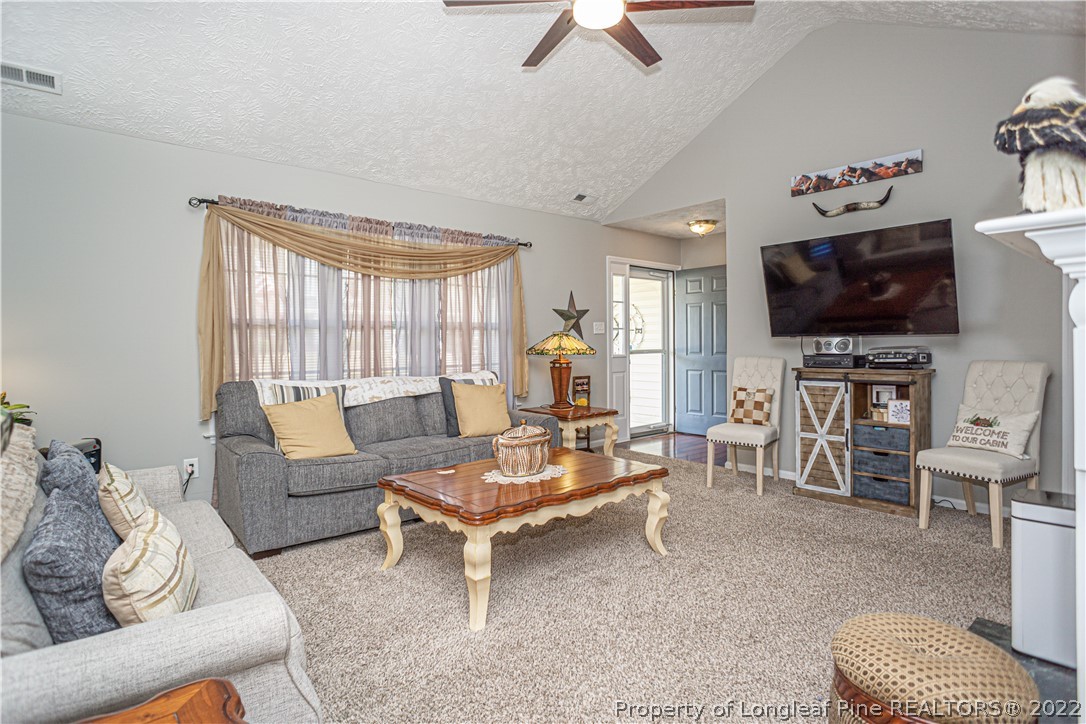 5516 Rising Ridge Drive Hope Mills, NC 28348 - Photo 6 of 46 Gallery Image 6
