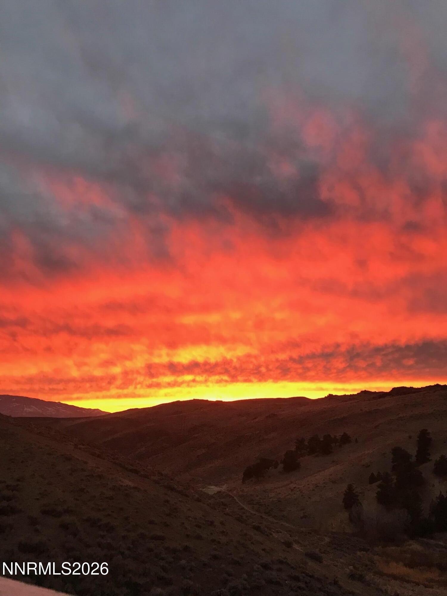 4299 Amber Marie Lane Reno, NV 89503 - Photo 4 of 32 SUNSET