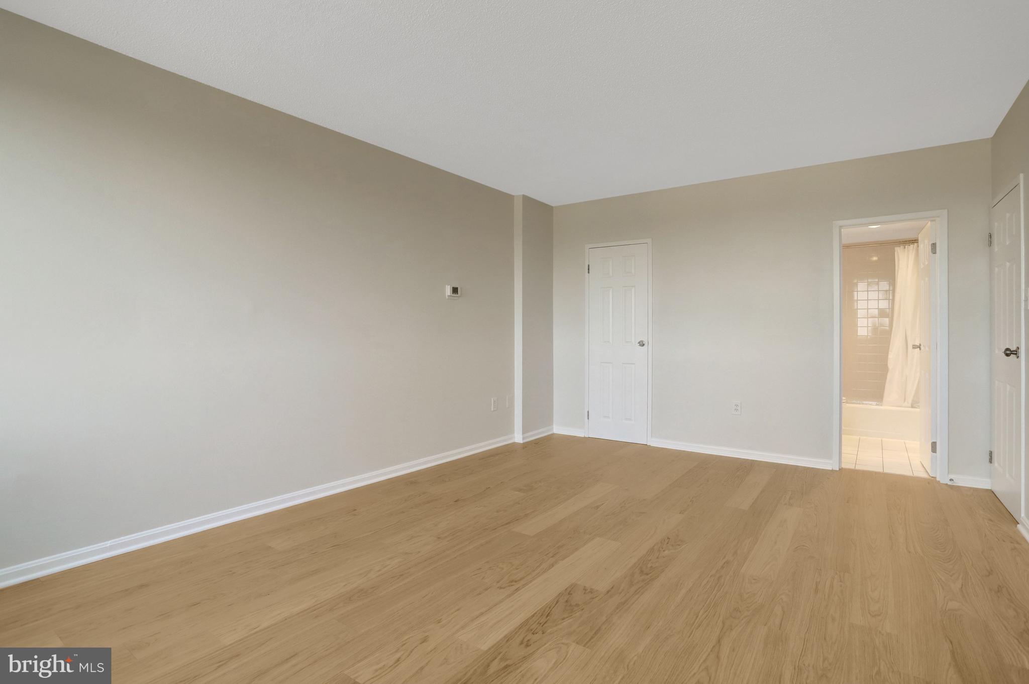 4141 North Henderson Road, Unit 606 Arlington, VA 22203 - Photo 23 of 39 Bedroom #1