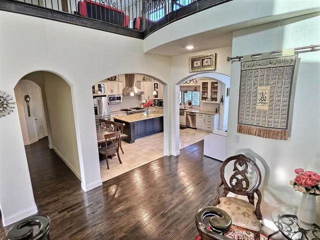a view of livingroom with furniture and wooden floor