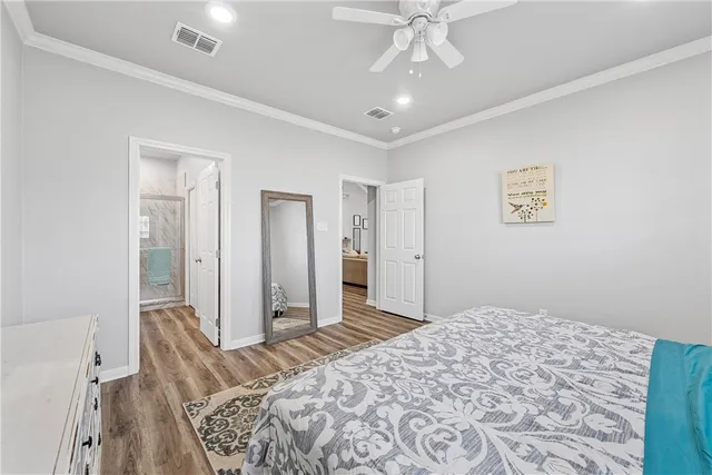 $229,000 | 702 Main Street South, McGregor, TX 76657