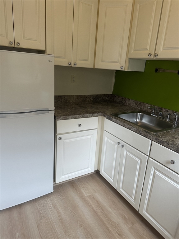 90 Brainerd Road, Unit 8 Boston, MA 02134 - Photo 5 of 10