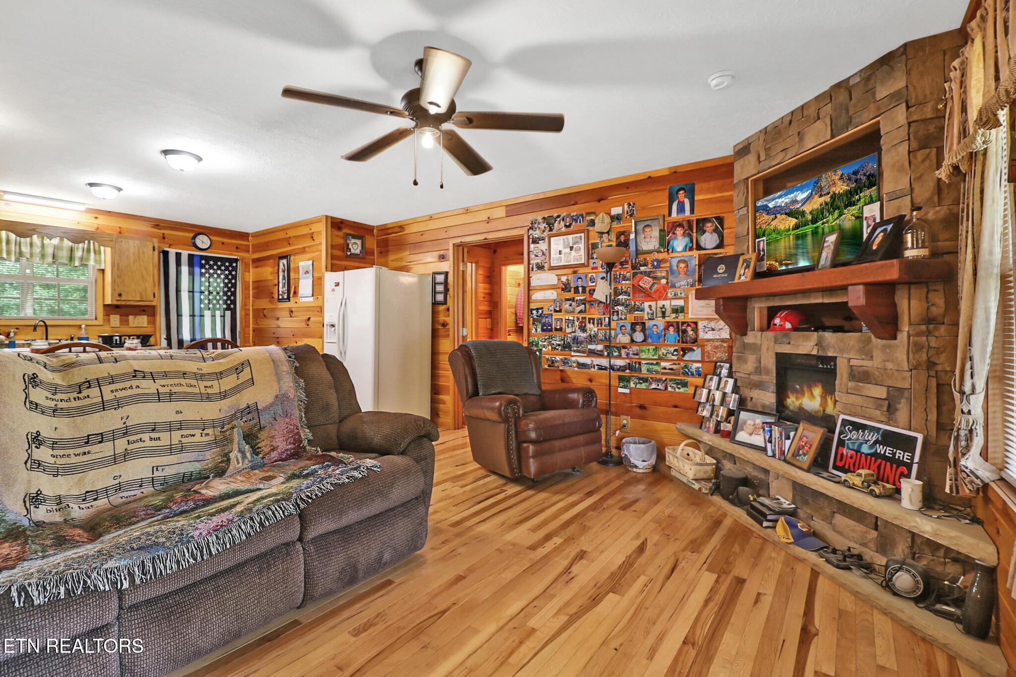 381 Lowe Road Jamestown, TN 38556 - Photo 10 of 32 Gallery Image 10