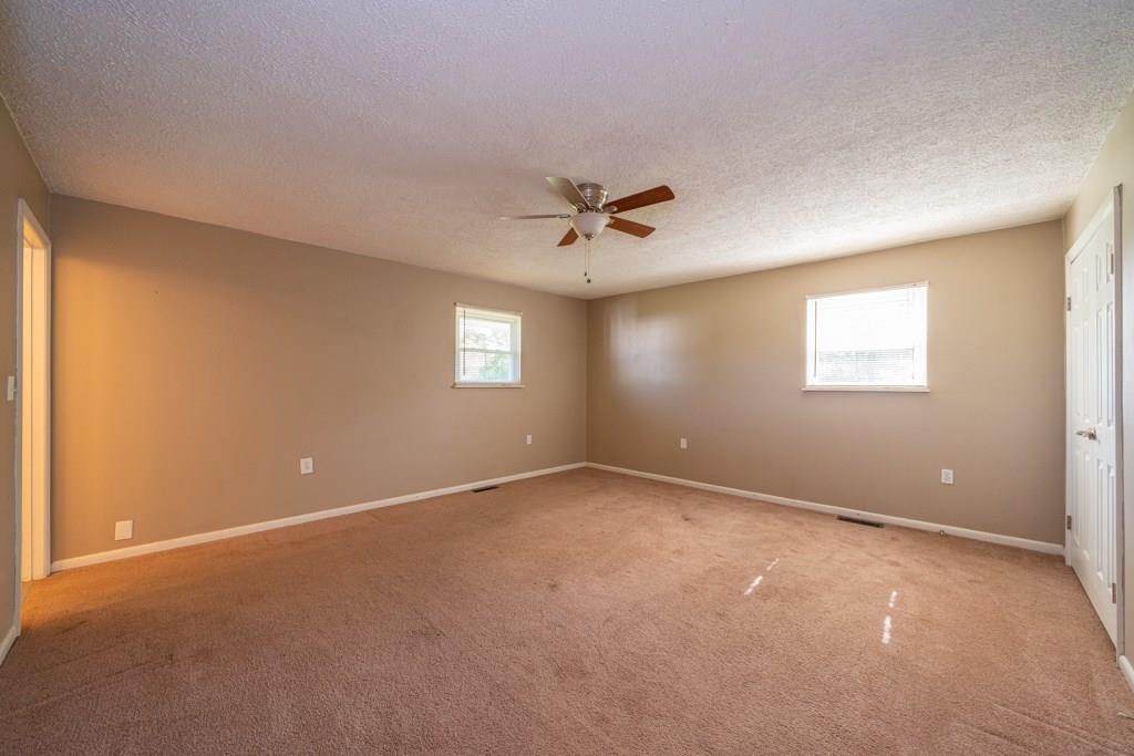 1850 Olt Road Dayton, OH 45417 - Photo 11 of 33 Gallery Image 11