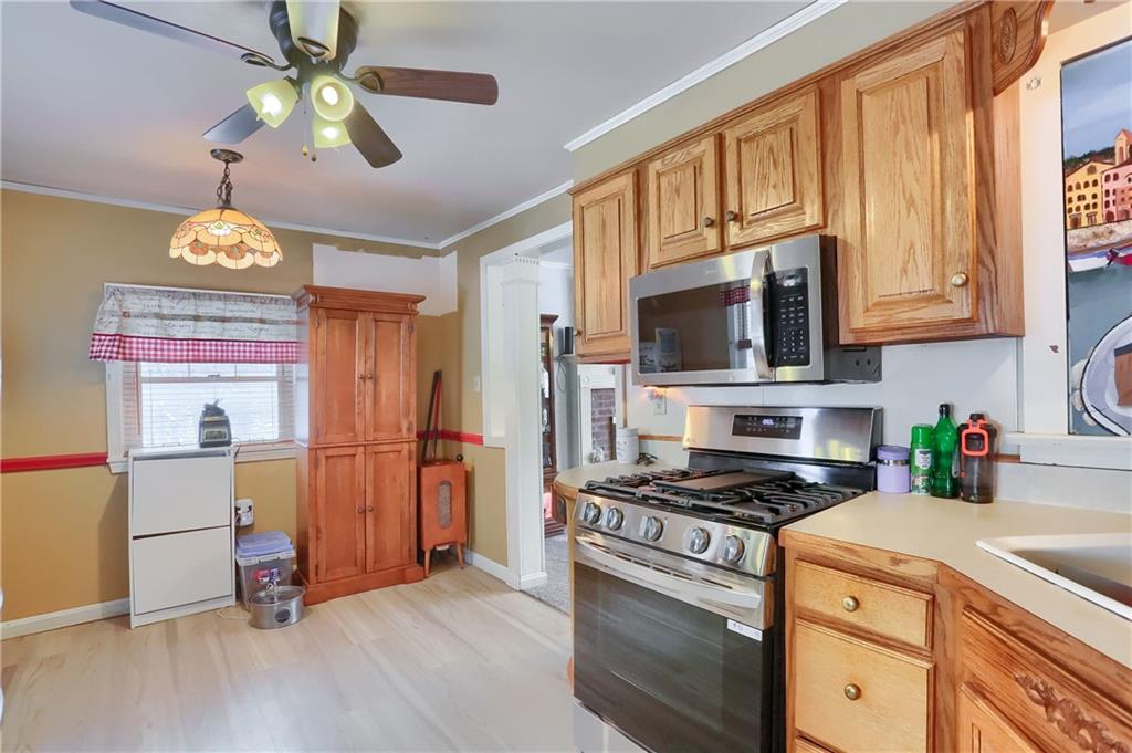 2011 Tony Street New Castle, PA 16101 - Photo 5 of 26