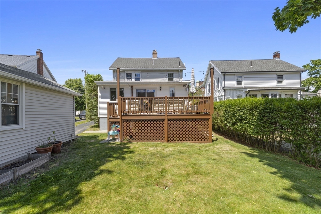 18 Roberts Road Medford, MA 02155 - Photo 37 of 38