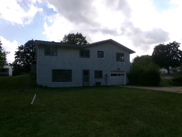1864 West Middlebury Road Freeport, IL 61032 - Photo 19 of 20 Gallery Image 19