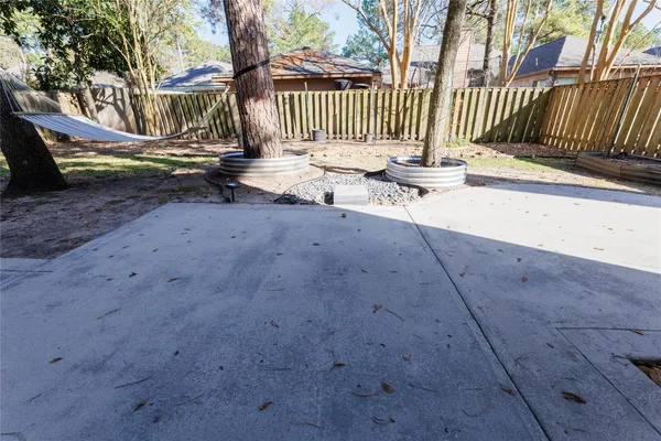 $2,975 | 50 Lightwood Trace Drive, The Woodlands, TX 77382