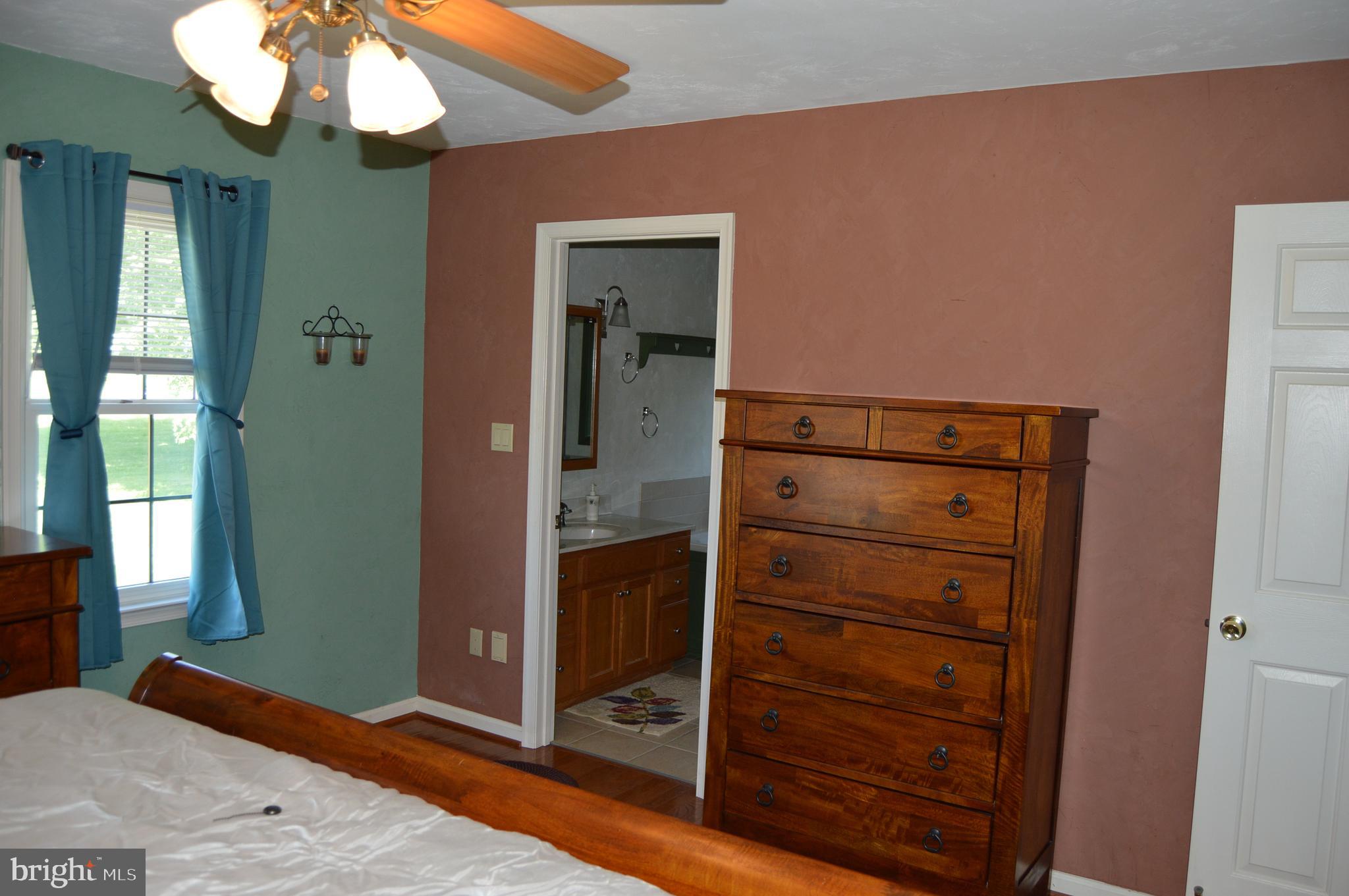 601 Green Valley Road York, PA 17403 - Photo 22 of 53 Gallery Image 22