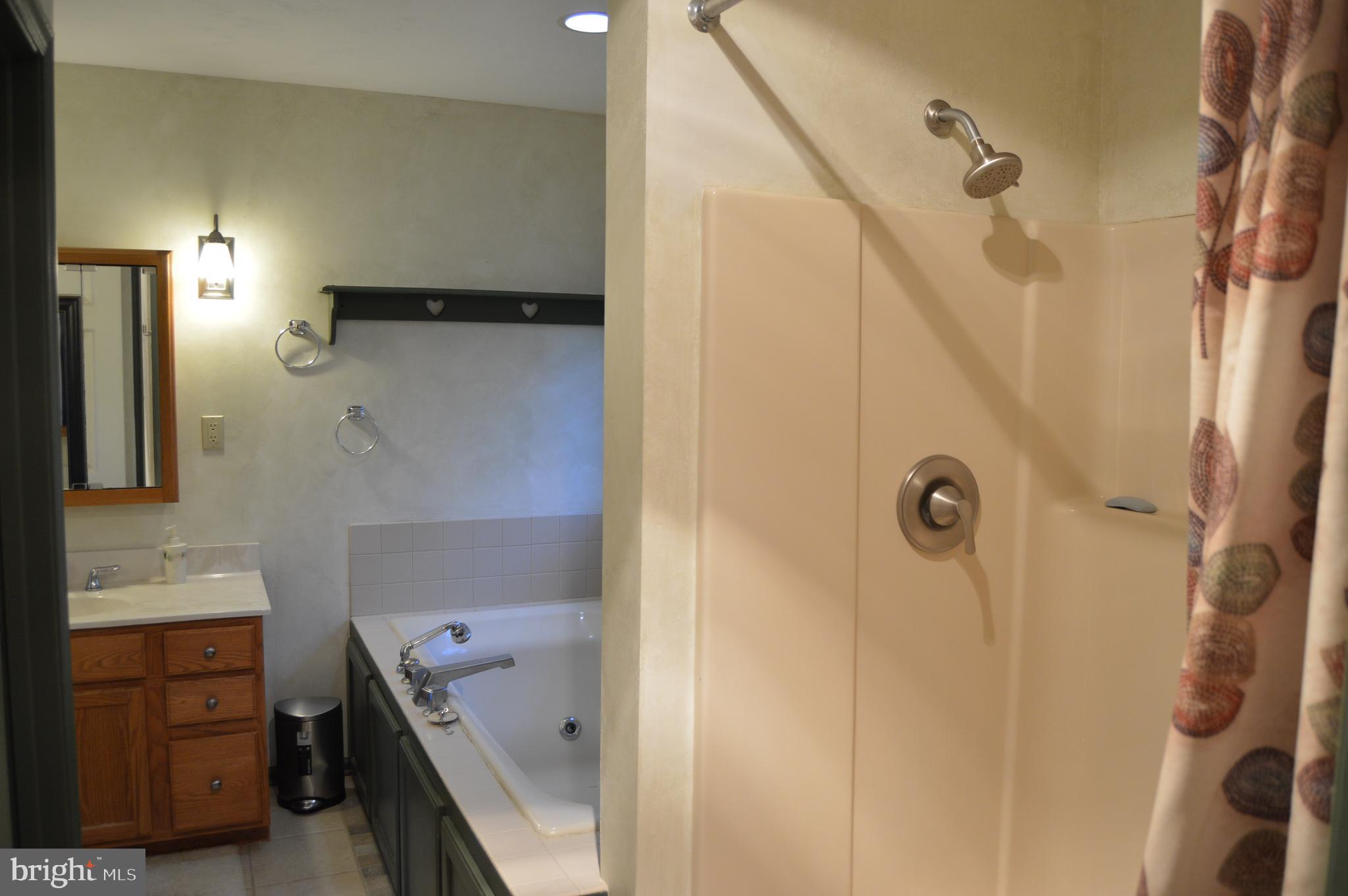 601 Green Valley Road York, PA 17403 - Photo 29 of 53 Gallery Image 29