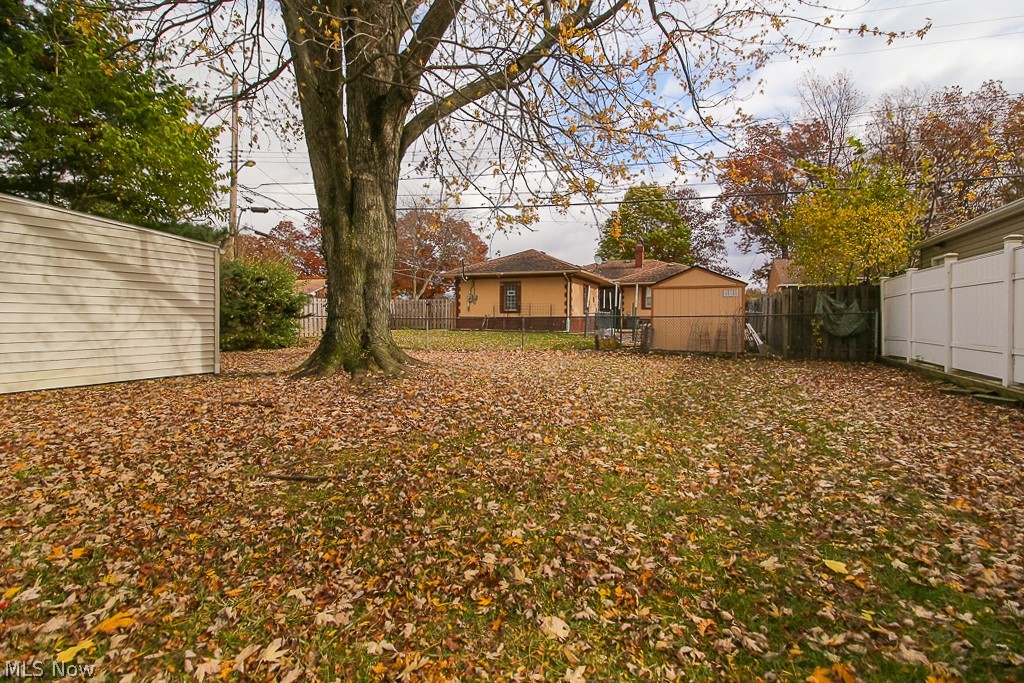 6795 Maplewood Road Parma Heights, OH 44130 - Photo 32 of 33