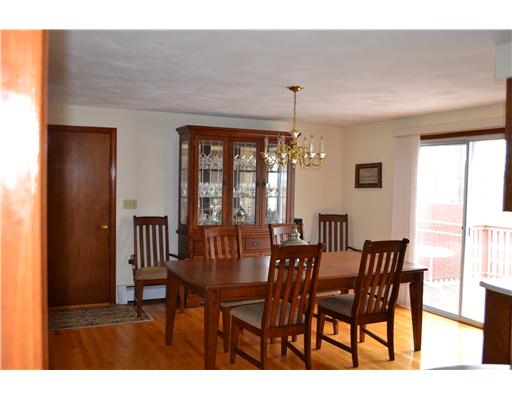 108 Iroquois Road Cumberland, RI 02864 - Photo 4 of 8 Dining Room.