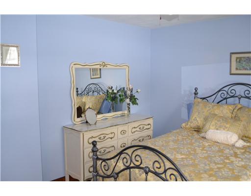108 Iroquois Road Cumberland, RI 02864 - Photo 7 of 8 Bedroom.
