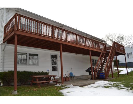 108 Iroquois Road Cumberland, RI 02864 - Photo 8 of 8 Exterior Back.