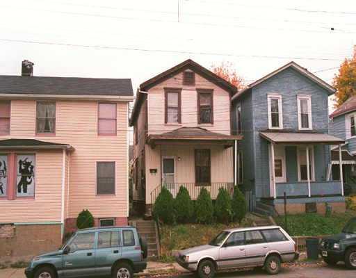 525 Reno Street Rochester, PA 15074 - Photo 1 of 1 Gallery Image 1